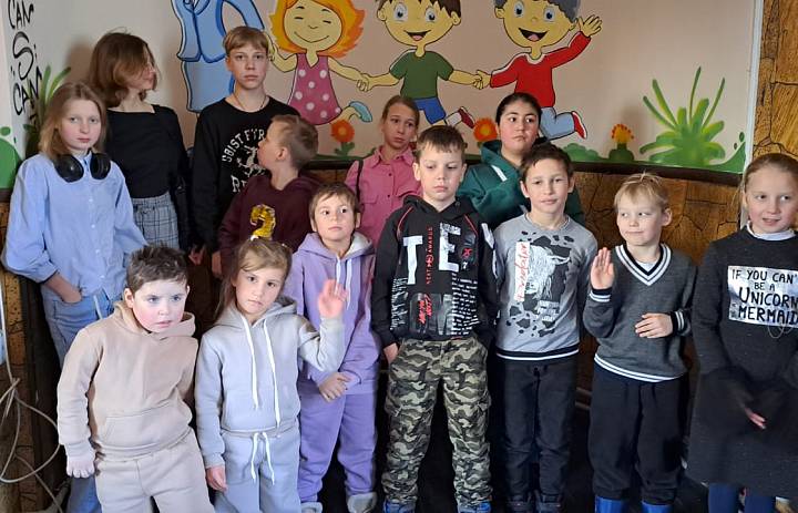 Встреча с добротой: Фонд «Добромама» пригласил детей из приюта "Рождественский" и многодетные опекаемые семьи на праздник в Балашихе